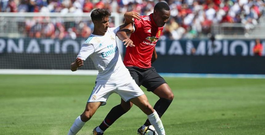 المغربي «حكيمي» باق في ريال مدريد