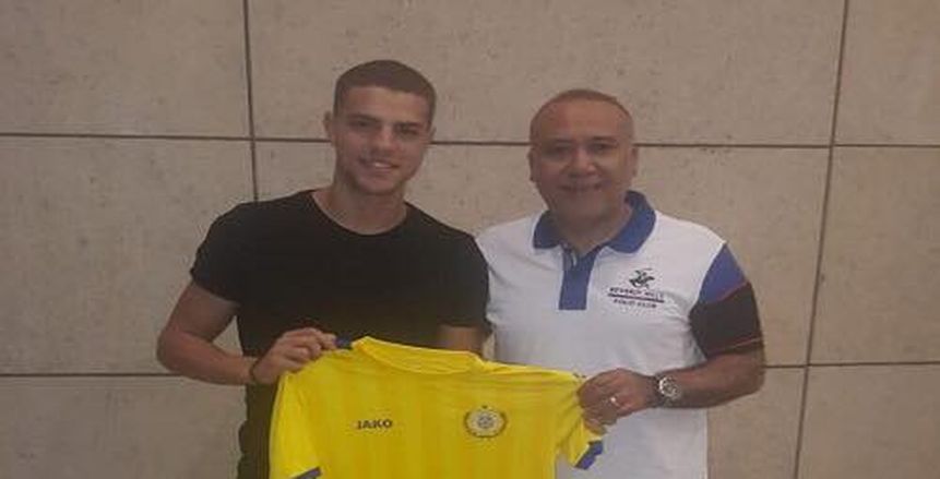 الإسماعيلي يتعاقد مع ثنائي الزمالك "كامتشو" و"عبدالمنصف"