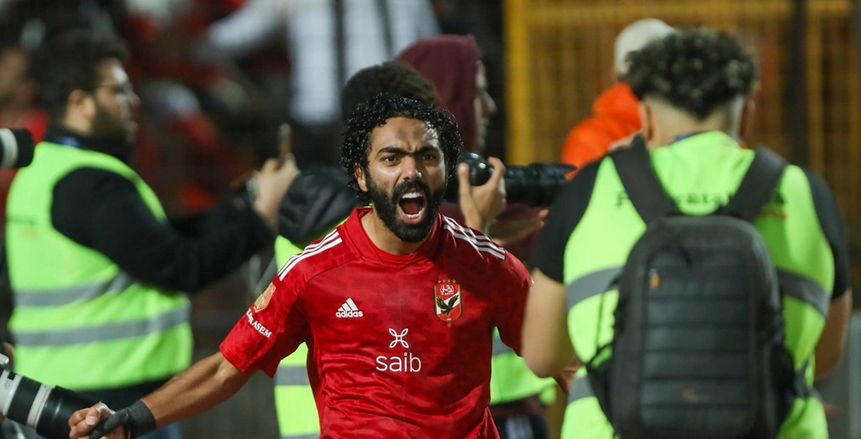 بيقولوا.. مفاوضات الزمالك مع لاعب الأهلي وأزمة التجديد لحسين الشحات
