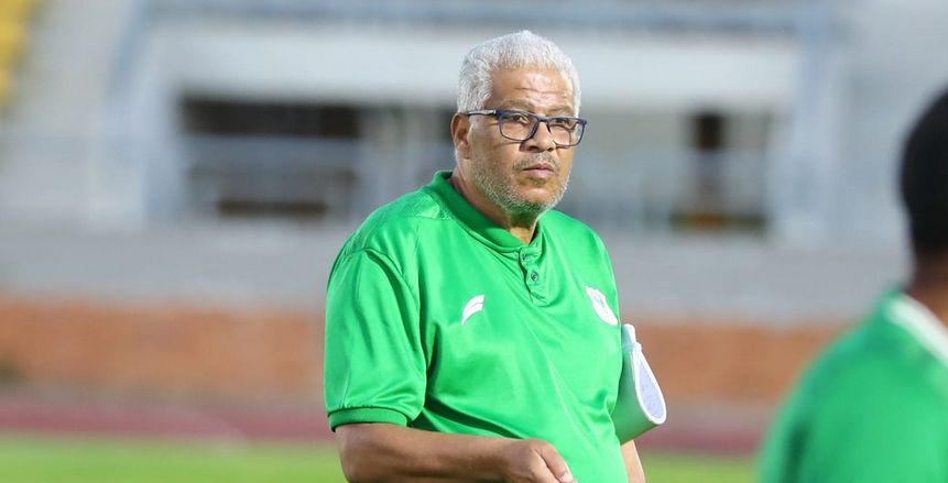 وفاة ميمي عبد الرازق مدرب المصري البورسعيدي السابق