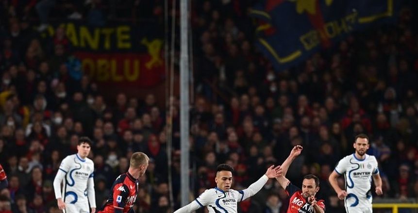 إنتر ميلان يرفض هدايا الروسونيري ويتعادل مع جنوى في الدوري الإيطالي