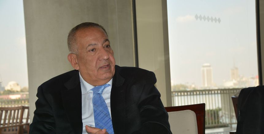 كامل أبو علي يتقدم باعتذار رسمي عن الاستمرار في رئاسة النادي المصري