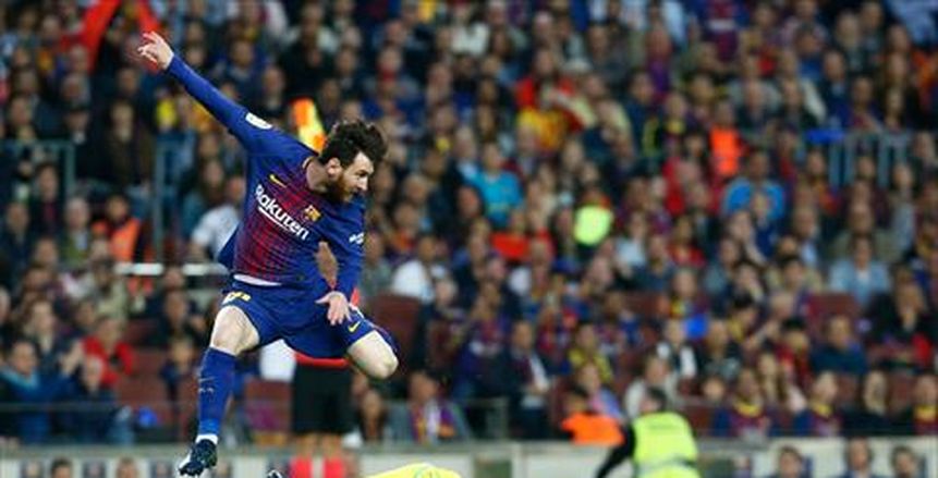 ميسي وكوتينيو يقودان هجوم برشلونة أمام فياريال