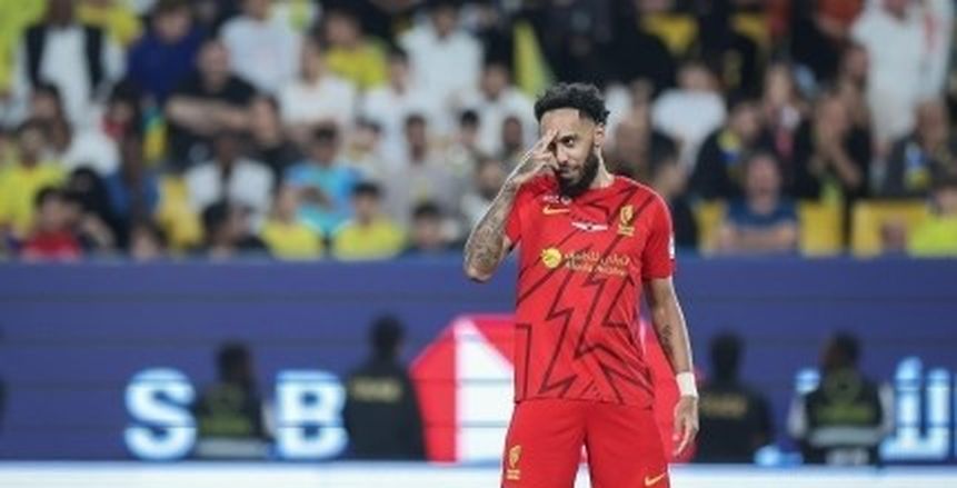 أوباميانج يقود القادسية لانتصار قاتل أمام الهلال بالدوري السعودي