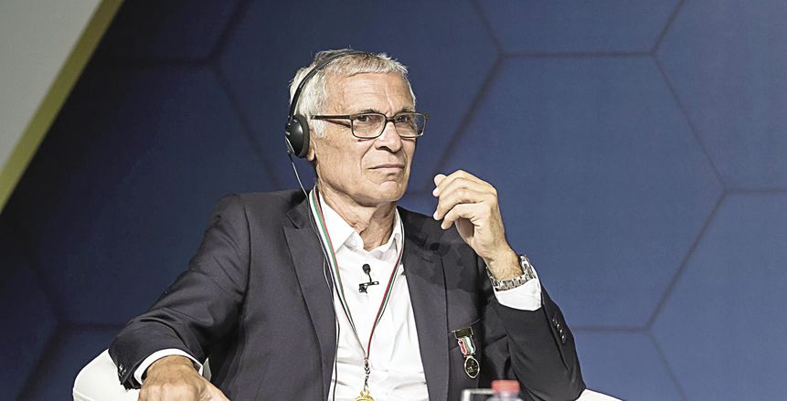 أبو ريدة: كوبر لديه عروض "مغرية".. والتجديد له بعد كأس العالم