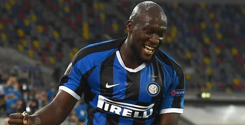 تقارير: روميلو لوكاكو لاعبا في صفوف تشيلسي مقابل 115 مليون يورو