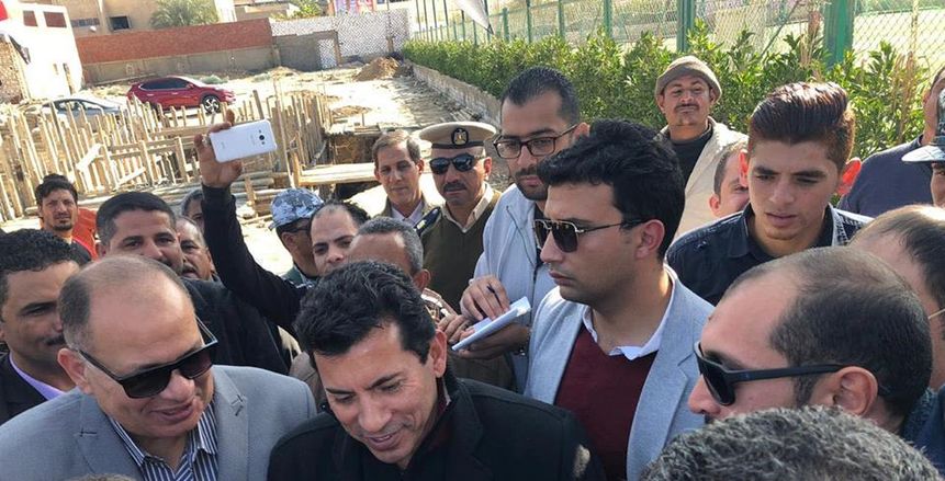 أشرف صبحي يتفقد مشروعات وزارة الرياضة بمدينة السادس من أكتوبر
