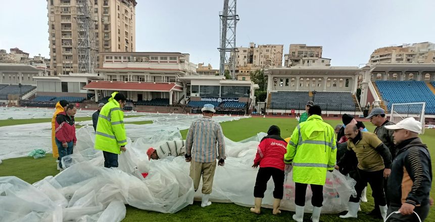 الاتحاد السكندري يترقب قرارا بشأن مباراة سيراميكا بسبب غزارة الأمطار