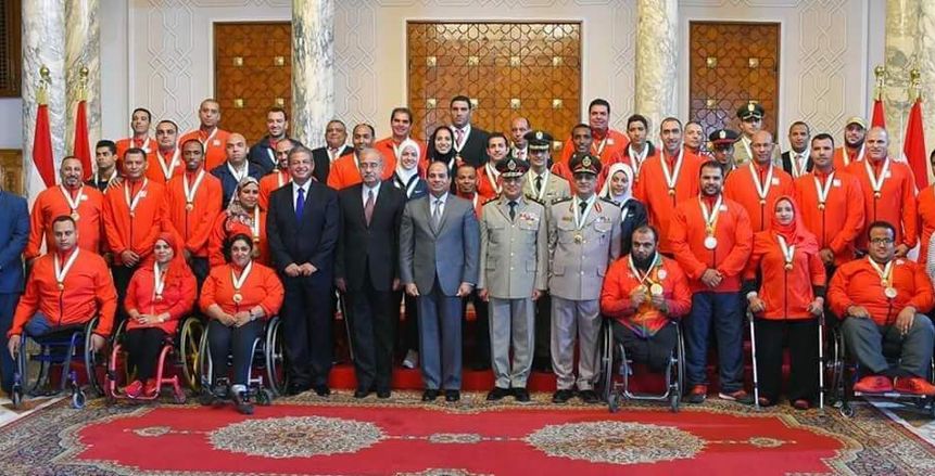 بالصور| "السيسي" يكرم أبطال دورة الألعاب الألمبية والبارلمبية