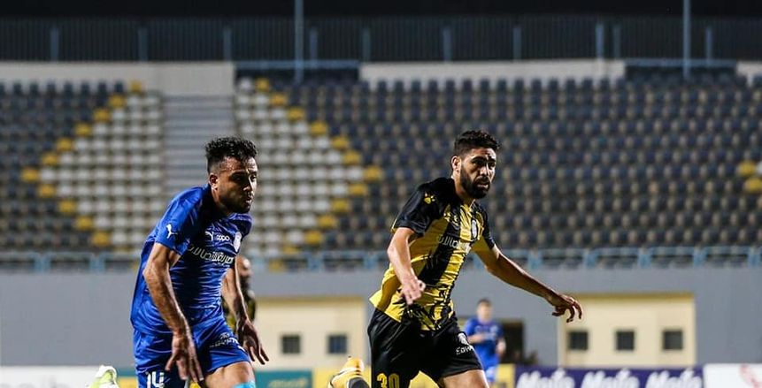 نهاية الشوط الأول.. المقاولون يتقدم 2-1 على أسوان