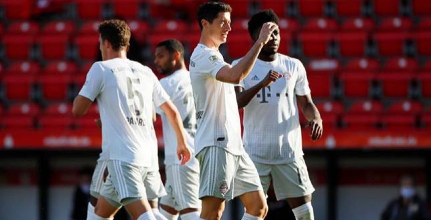 ليفاندوفسكي يقود تشكيل بايرن ميونيخ المتوقع ضد باير ليفركوزن