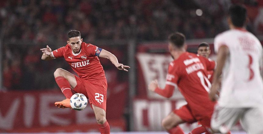 إنديبندينتي يتصدر المجموعة الأولى من كأس رابطة الدوري الأرجنتيني