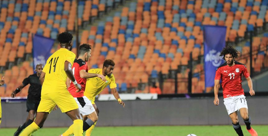 نبيل: الأهلي والزمالك سيعانيان بدون الأجانب.. والدليل أداء منتخب مصر