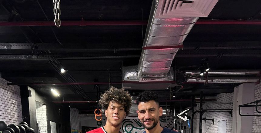 بعد استبعاده من منتخب مصر.. إمام عاشور «يمنع الراحة» (صور)