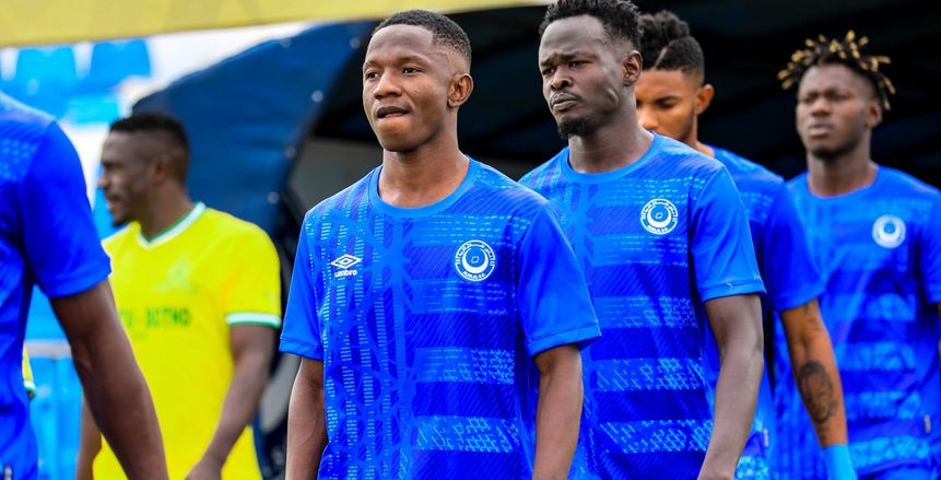 الهلال السوداني يتقدم بـ3 اقتراحات لـ كاف بشأن مباراة الأهلي بأفريقيا