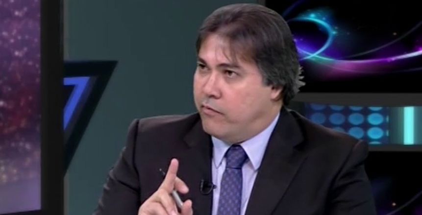 أشرف قاسم: الأهلي يعاني دفاعيا ويحتاج لمهاجم بقدرات وسام أبو علي