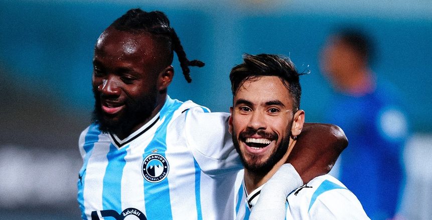 الأهلي يهدي بيراميدز مفاجأة قبل لقاء الجيش الملكي بدوري أبطال أفريقيا