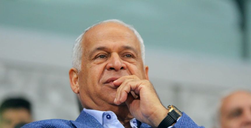 فرج عامر ينتقد محمد أبو جبل: «مستواه متراجع والأهلي عنده حق»
