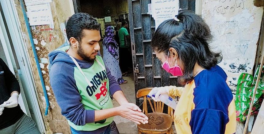 "الرياضة" تواصل تعقيم مراكز الشباب والأماكن العامة في المحافظات (صور)