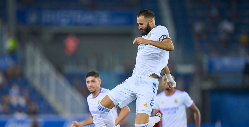 ليكيب: بيريز يرغب في اعتزال بنزيما بريال مدريد.. ومليار يورو شرط جزائي