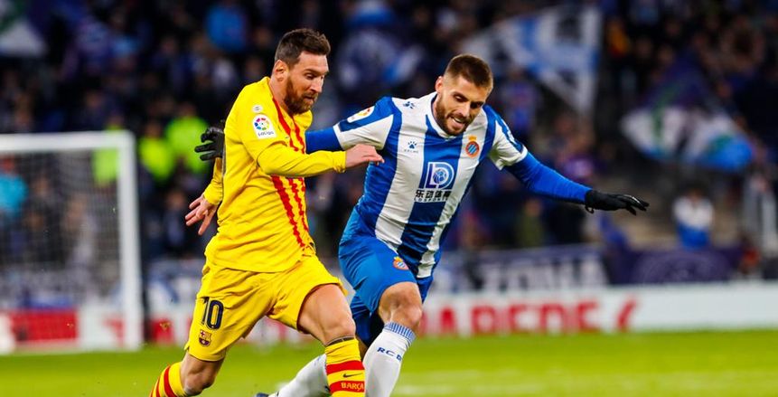 إسبانيول يقدم هدية لريال مدريد ويتعادل مع برشلونة (فيديو)