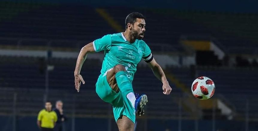 مدرب الأهلي يبعث برسالة إلى أحمد فتحي بعد نفي تصريحاته الأخيرة