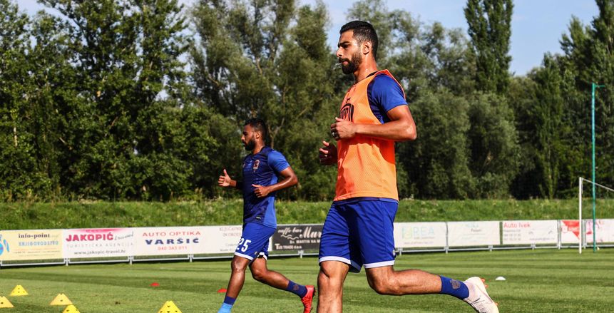 عمرو السولية يشارك في تدريبات الكرة بالأهلي