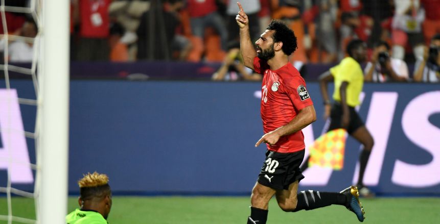 استشاري صحة نفسية: محمد صلاح يوصل رسالة قوية بطريقة احتفاله بعد التسجيل