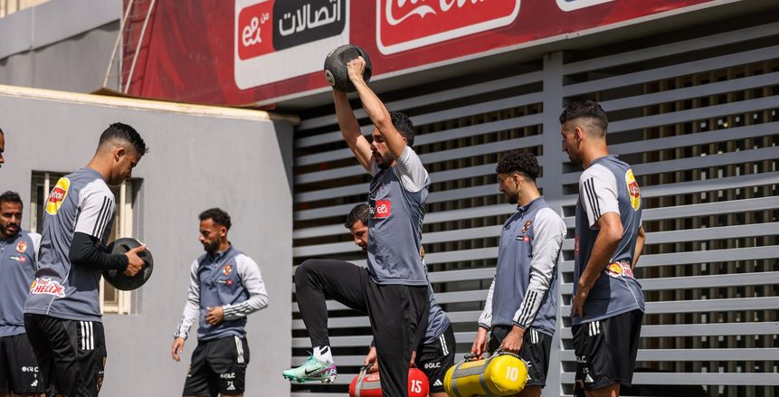 موعد تدريبات الأهلي بعد انتهاء راحة الـ8 أيام.. وأولى لقاءاته بالدوري