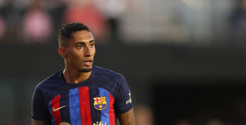 رافينيا مهدد بالرحيل عن برشلونة رغم التألق
