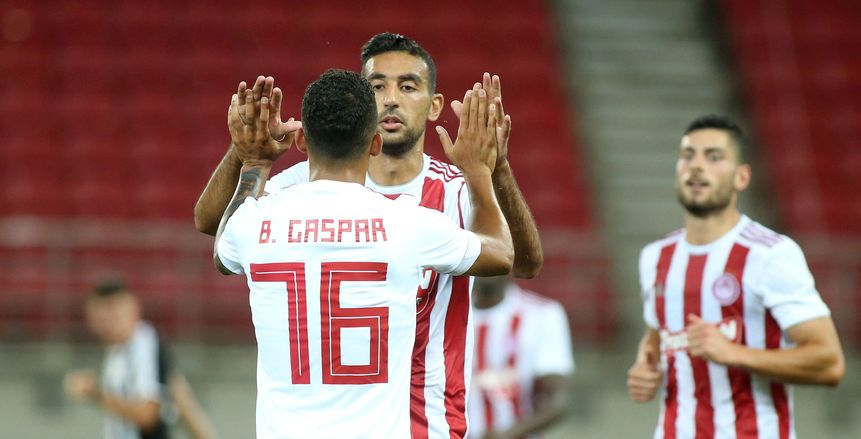 الدوري اليوناني.. كوكا يقود هجوم أولمبياكوس في مواجهة أريس سالونيكا