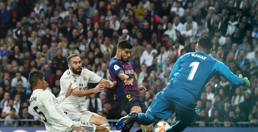 كلاسيكو الليجا| موعد قمة ريال مدريد وبرشلونة والقنوات الناقلة
