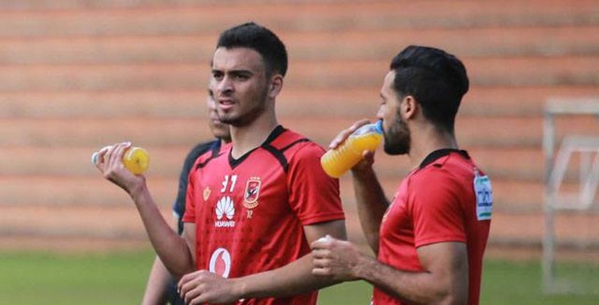 60 دقيقة| الأهلي يدفع بصلاح محسن والتعادل السلبي قائم