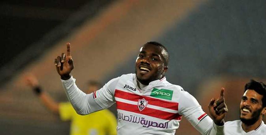 الشباب السعودى يراقب مهاجم الزمالك