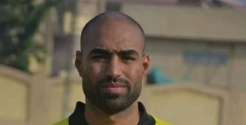 عبد العزيز السيد حكما لمباراة البنك الأهلي وطلائع الجيش بالدوري