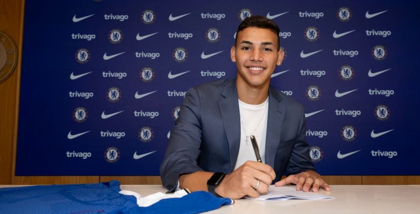 تشيلسي يعلن تعاقده مع البرازيلي ديفيد واشنطن لمدة 7 مواسم