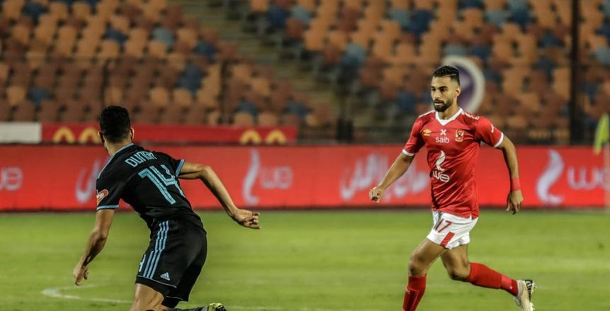 "فتحي" بديلا للسولية في الأهلي أمام طلائع الجيش
