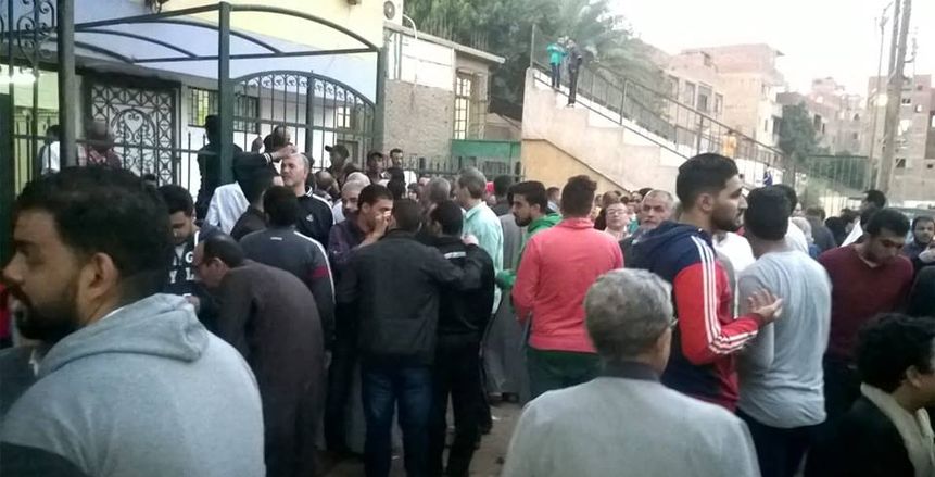 كبار السن والسيدات يشاركون بقوة في انتخابات نادي المرج