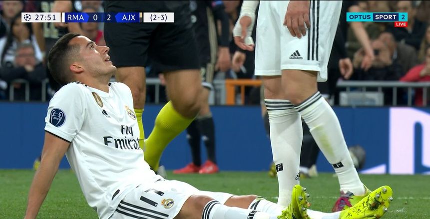 بالفيديو| «فاسكيز» يخرج من مواجهة ريال مدريد وأياكس باكيًا للإصابة
