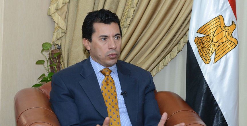 في حواره لـ «الوطن».. أشرف صبحي يكشف عن وجود ثغرات بـ «قانون الرياضة الجديد»