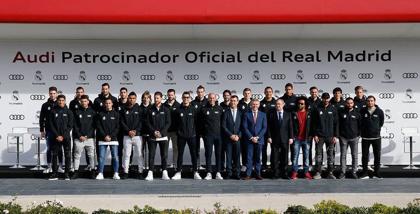 بالصور| لاعبو ريال مدريد يستلمون سياراتهم الجديدة