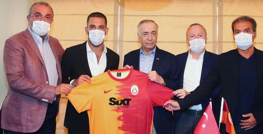 رسميا.. أردا توران يعود لجالطة سراي التركي
