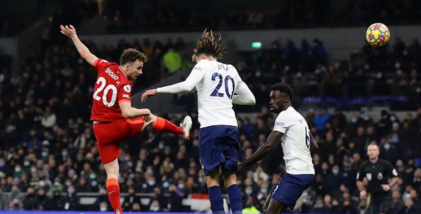 تعادل مثير بين توتنهام وليفربول في الشوط الأول