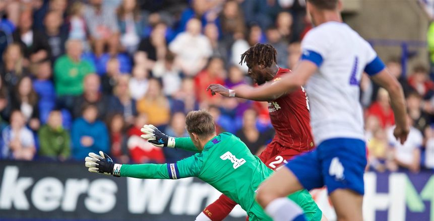 بالفيديو.. ليفربول يكتسح ترانمير روفرز بسداسية في غياب محمد صلاح