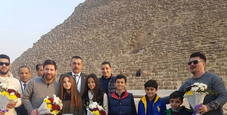 بالفيديو| ميسي: أتمنى أن نستمر في تلك الحملات من أجل إسعاد الناس