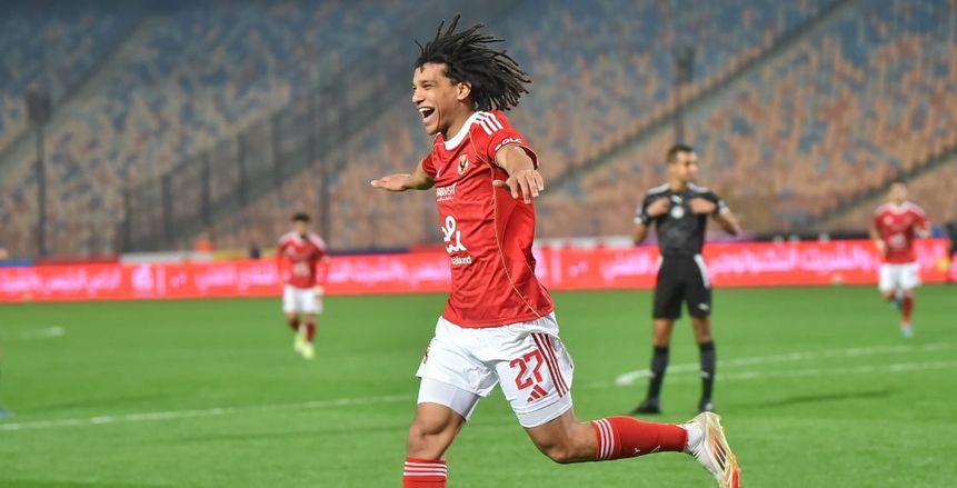 مروان عثمان «أوتاكا» يضع الأهلي في المقدمة أمام سموحة بالشوط الأول