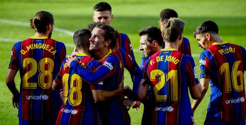موعد مباراة برشلونة وأشبيلية في كأس ملك إسبانيا اليوم والقنوات الناقلة