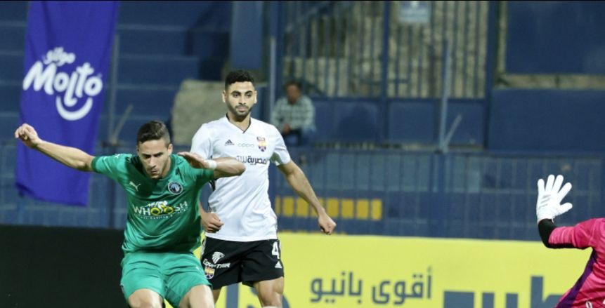 دقيقة حداد في مباراة بيراميدز وفاركو على روح الشيخ خليفة بن زايد آل نهيان