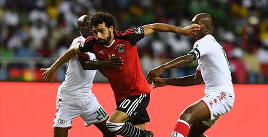والد "محمد صلاح" يروي لـ"الوطن" تفاصيل اللحظات العصيبة: بعد ضياع ركلة الجزاء الأولى قلت "يا رب خيّب ظني"