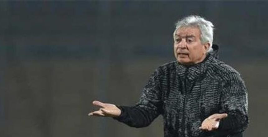 قرارات كارثية وانشغال بمعارك جانبية.. أخطاء حلمي طولان تُسقط منتخب مصر في كأس العرب
